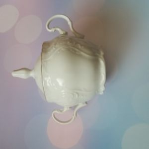 Boscov's collection sugar holder